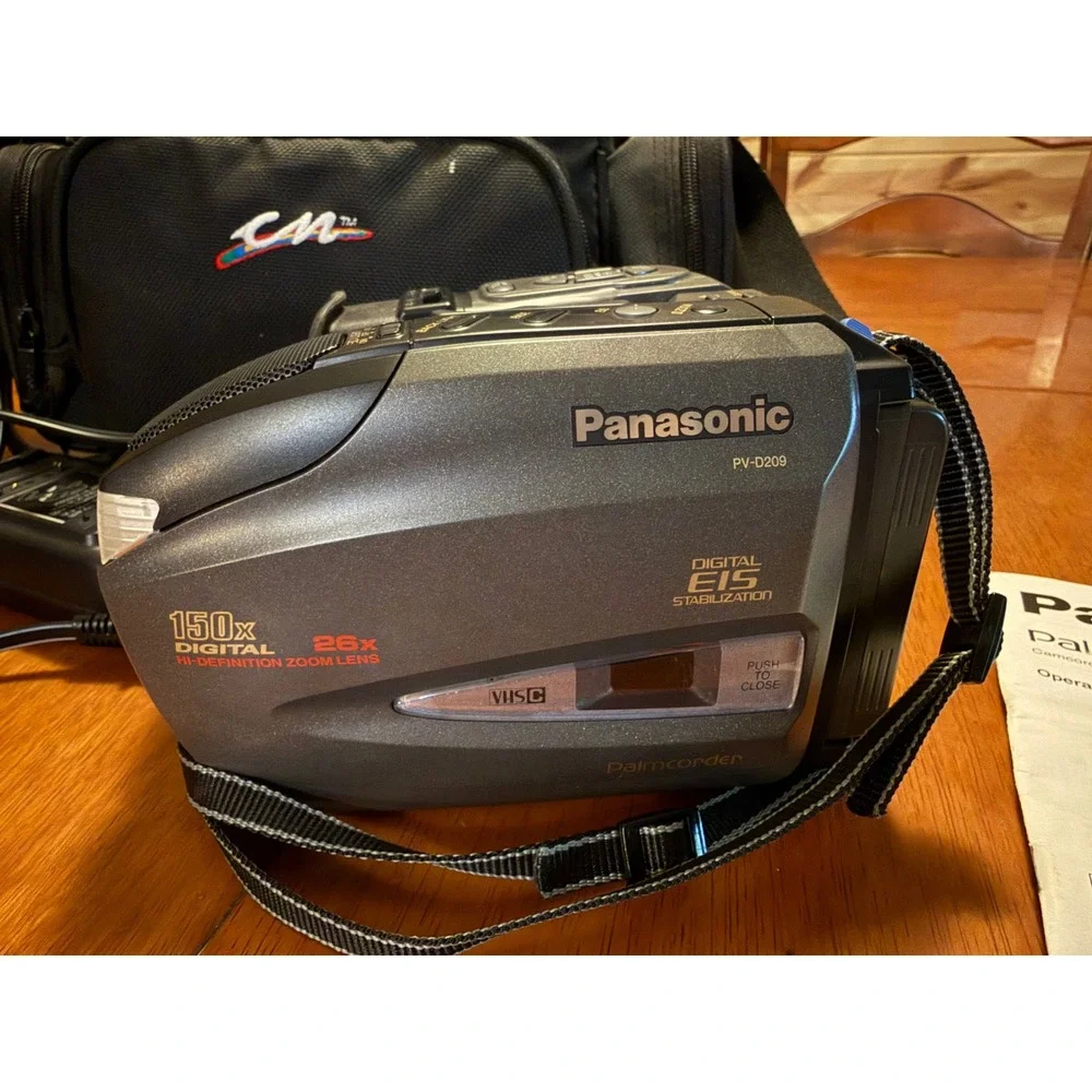 Panasonic palmcorder pv
